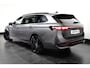 Volkswagen Passat Variant 1.5 eHybrid 272PK R-Line Edition | Elektrisch glazen panorama-dak | Lichtmetalen velgen 19" | Matrix LED koplampen
