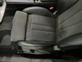 Audi A4 Avant 40 TFSI Sport S line black edition / Panoramisch Schuif/Kantel dak / S-Line Interieur / Navigatie / Camera / Keyless Entry & Go / Wegklapbare trekhaak / DAB / Elektrische Achterklep / Dual Zone Climate Control / Cruise Control /
