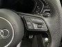 Audi A4 Avant 40 TFSI Sport S line black edition / Panoramisch Schuif/Kantel dak / S-Line Interieur / Navigatie / Camera / Keyless Entry & Go / Wegklapbare trekhaak / DAB / Elektrische Achterklep / Dual Zone Climate Control / Cruise Control /