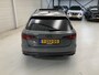 Audi A4 Avant 40 TFSI Sport S line black edition / Panoramisch Schuif/Kantel dak / S-Line Interieur / Navigatie / Camera / Keyless Entry & Go / Wegklapbare trekhaak / DAB / Elektrische Achterklep / Dual Zone Climate Control / Cruise Control /