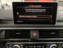 Audi A4 Avant 40 TFSI Sport S line black edition / Panoramisch Schuif/Kantel dak / S-Line Interieur / Navigatie / Camera / Keyless Entry & Go / Wegklapbare trekhaak / DAB / Elektrische Achterklep / Dual Zone Climate Control / Cruise Control /