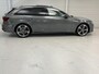Audi A4 Avant 40 TFSI Sport S line black edition / Panoramisch Schuif/Kantel dak / S-Line Interieur / Navigatie / Camera / Keyless Entry & Go / Wegklapbare trekhaak / DAB / Elektrische Achterklep / Dual Zone Climate Control / Cruise Control /