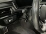 Audi A4 Avant 40 TFSI Sport S line black edition / Panoramisch Schuif/Kantel dak / S-Line Interieur / Navigatie / Camera / Keyless Entry & Go / Wegklapbare trekhaak / DAB / Elektrische Achterklep / Dual Zone Climate Control / Cruise Control /