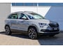 Skoda Karoq 1.5 TSI 150pk ACT Business Edition | Parkeersensoren | Stoelverwarming | LM Velgen 19"