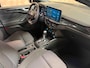 Ford Focus Wagon 1.0 EcoBoost Hybrid ST-Line | Led | Stoelverwarming | Carplay | Stuurverwarming | Parkeersensoren| Trekhaak