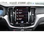 Volvo XC60 T8 Twin Engine AWD R-Design | Polestar | Schuif/Kantel dak | Camera | Sportstoelen | Climate |