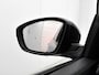Peugeot e-2008 SUV EV GT Pack 50 kWh 136pk | Accu 93% | Navigatie | Achteruitrijcamera | Stoelverwarming | Full Led koplampen | Sportstoelen Leder/Alcantara | 3D Cockpit | Keyless | Parkeersensoren v+a | Adaptieve Cruise Control | Dodehoeksensor | Apple Carplay / Android Auto | DAB+ radio | Draadloze telefoonlader | Donker getint glas | 18" lichtmetalen velgen |