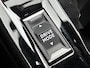 Peugeot e-2008 SUV EV GT Pack 50 kWh 136pk | Accu 93% | Navigatie | Achteruitrijcamera | Stoelverwarming | Full Led koplampen | Sportstoelen Leder/Alcantara | 3D Cockpit | Keyless | Parkeersensoren v+a | Adaptieve Cruise Control | Dodehoeksensor | Apple Carplay / Android Auto | DAB+ radio | Draadloze telefoonlader | Donker getint glas | 18" lichtmetalen velgen |