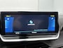 Peugeot e-2008 SUV EV GT Pack 50 kWh 136pk | Accu 93% | Navigatie | Achteruitrijcamera | Stoelverwarming | Full Led koplampen | Sportstoelen Leder/Alcantara | 3D Cockpit | Keyless | Parkeersensoren v+a | Adaptieve Cruise Control | Dodehoeksensor | Apple Carplay / Android Auto | DAB+ radio | Draadloze telefoonlader | Donker getint glas | 18" lichtmetalen velgen |