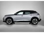Peugeot e-2008 SUV EV GT Pack 50 kWh 136pk | Accu 93% | Navigatie | Achteruitrijcamera | Stoelverwarming | Full Led koplampen | Sportstoelen Leder/Alcantara | 3D Cockpit | Keyless | Parkeersensoren v+a | Adaptieve Cruise Control | Dodehoeksensor | Apple Carplay / Android Auto | DAB+ radio | Draadloze telefoonlader | Donker getint glas | 18" lichtmetalen velgen |