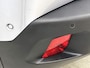 Peugeot e-2008 SUV EV GT Pack 50 kWh 136pk | Accu 93% | Navigatie | Achteruitrijcamera | Stoelverwarming | Full Led koplampen | Sportstoelen Leder/Alcantara | 3D Cockpit | Keyless | Parkeersensoren v+a | Adaptieve Cruise Control | Dodehoeksensor | Apple Carplay / Android Auto | DAB+ radio | Draadloze telefoonlader | Donker getint glas | 18" lichtmetalen velgen |
