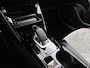 Peugeot e-2008 SUV EV GT Pack 50 kWh 136pk | Accu 93% | Navigatie | Achteruitrijcamera | Stoelverwarming | Full Led koplampen | Sportstoelen Leder/Alcantara | 3D Cockpit | Keyless | Parkeersensoren v+a | Adaptieve Cruise Control | Dodehoeksensor | Apple Carplay / Android Auto | DAB+ radio | Draadloze telefoonlader | Donker getint glas | 18" lichtmetalen velgen |