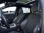 Mercedes-Benz C-klasse Estate 200 Launch Edition AMG Line | Premium Plus | Digital LED | Trekhaak afn. | Winterset LMV