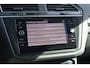 Volkswagen Tiguan 1.4 TSI Hyb Elegance panoramadak | adaptive cruise | Camera | Elektrische achterklep | Carplay | Dab | Dodehoekdetectie