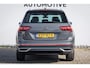 Volkswagen Tiguan 1.4 TSI Hyb Elegance panoramadak | adaptive cruise | Camera | Elektrische achterklep | Carplay | Dab | Dodehoekdetectie