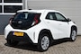 Toyota Aygo X 1.0 VVT-I MT PLAY / DEALER ONDERHOUDEN / CARPLAY / CAMERA / ADAP CRUISE