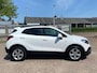 Opel Mokka 1.6 enjoy - 1e Eigenaar dealer onderhouden 78.610 Kilometer - Airco - Cruise - Navi - Bluetooth/handsfree - V+A pdc