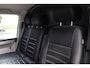 Volkswagen Transporter 2.0 TDI L1H1 Comfortline 102PK / 75kW, Cruise control, verwarmbare voorruit, airco, trekhaak, Apple Carplay & Android Auto, DAB+, parkeersensoren voor en achter (PDC), elektrisch verstel- en verwarmbare buitenspiegels etc.