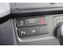 Volkswagen Transporter 2.0 TDI L1H1 Comfortline 102PK / 75kW, Cruise control, verwarmbare voorruit, airco, trekhaak, Apple Carplay & Android Auto, DAB+, parkeersensoren voor en achter (PDC), elektrisch verstel- en verwarmbare buitenspiegels etc.