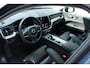 Volvo XC60 T6 Plug-in hybrid AWD Plus Black Edition | Apple carplay / android auto | Adaptieve cruise control |