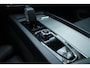 Volvo XC60 T6 Plug-in hybrid AWD Plus Black Edition | Apple carplay / android auto | Adaptieve cruise control |
