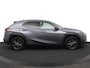 Lexus UX 250h First Edition | Triple LED | Afneembare Trekhaak | NL auto | Dealer onderhouden