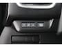 Lexus UX 250h First Edition | Triple LED | Afneembare Trekhaak | NL auto | Dealer onderhouden