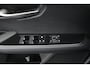 Lexus UX 250h First Edition | Triple LED | Afneembare Trekhaak | NL auto | Dealer onderhouden