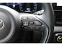 Toyota Yaris TOYOTA YARIS Hybrid 130 Launch Edition Automaat | Head-up Display | JBL Premium audio | 8 speakers | Sierlijsten interieur Neptune Blue | Geschikt voor Smart Digital Key* | Stoelbekleding voorzien van