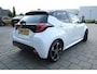 Toyota Yaris TOYOTA YARIS Hybrid 130 Launch Edition Automaat | Head-up Display | JBL Premium audio | 8 speakers | Sierlijsten interieur Neptune Blue | Geschikt voor Smart Digital Key* | Stoelbekleding voorzien van