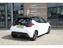 Toyota Yaris TOYOTA YARIS Hybrid 130 Launch Edition Automaat | Head-up Display | JBL Premium audio | 8 speakers | Sierlijsten interieur Neptune Blue | Geschikt voor Smart Digital Key* | Stoelbekleding voorzien van