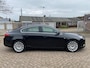 Opel Insignia 2.0 T Cosmo 5-deurs - Airco ecc - Cruise control - Stoel/stuurverwarming - Xenon - V+A Pdc