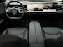 Mazda CX-6e 78 kWh Takumi | Alarmsysteem | Automatisch dimmende binnenspiegel met randloos design | Draadloze Apple CarPlay en Android Auto™
