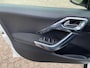 Peugeot 2008 1.6 VTi Allure 120 Pk - 101.134 Kilometer - Airco ecc - Cruise - Bluetooth/handsfree - Panoramadak