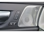 Volvo XC60 T8 Recharge AWD Ultra Black Edition Executive - Luchtvering - Panorama/schuifdak - IntelliSafe Assist & Surround - 360º Camera - Bowers & Wilkins audio - Adaptieve LED koplampen - Verwarmde voorstoelen, stuur & achterbank - Parkeersensoren voor & achter - Elektr. bedienb. voorstoelen met geheugen - Geventileerde voorstoelen - Head up display - Draadloze tel. lader - 22' LMV