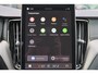 Volvo XC60 T8 Recharge AWD Ultra Black Edition Executive - Luchtvering - Panorama/schuifdak - IntelliSafe Assist & Surround - 360º Camera - Bowers & Wilkins audio - Adaptieve LED koplampen - Verwarmde voorstoelen, stuur & achterbank - Parkeersensoren voor & achter - Elektr. bedienb. voorstoelen met geheugen - Geventileerde voorstoelen - Head up display - Draadloze tel. lader - 22' LMV
