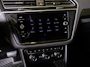 Volkswagen Tiguan 1.4 TSI 4Motion R-Line / 150pk / NL Auto / Panorama dak / Trekhaak / Rondomzicht camera / Leder /