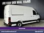Volkswagen Crafter 2.0 TDI 141pk Automaat L3H3 L2H2 Euro6 Airco | Camera | Apple Carplay | 3000kg Trekhaak | Adaptieve Cruisecontrol Android Auto, Chauffeursstoel, Parkeersensoren, Stoelverwarming, Tachograaf