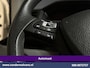 Volkswagen Crafter 2.0 TDI 141pk Automaat L3H3 L2H2 Euro6 Airco | Camera | Apple Carplay | 3000kg Trekhaak | Adaptieve Cruisecontrol Android Auto, Chauffeursstoel, Parkeersensoren, Stoelverwarming, Tachograaf