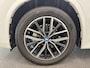 BMW iX1 eDrive20 67 kWh M Sport Edition 204pk Camera PDC Stoelverwarming Navi Hifi 18 inch M Velgen Adaptief M Onderstel