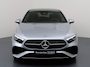 Mercedes-Benz A-klasse 250e Business Solution AMG | Panoramaschuifdak | Stoelverwarming | Achteruitrijcamera | MULTIBEAM LED |