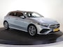 Mercedes-Benz A-klasse 250e Business Solution AMG | Panoramaschuifdak | Stoelverwarming | Achteruitrijcamera | MULTIBEAM LED |