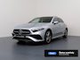 Mercedes-Benz A-klasse 250e Business Solution AMG | Panoramaschuifdak | Stoelverwarming | Achteruitrijcamera | MULTIBEAM LED |