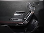 Mercedes-Benz A-klasse 250e Business Solution AMG | Panoramaschuifdak | Head-up display | Premium Plus | Stoelverwarming | 360° camera |