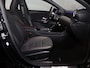 Mercedes-Benz A-klasse 250e Business Solution AMG | Panoramaschuifdak | Head-up display | Premium Plus | Stoelverwarming | 360° camera |