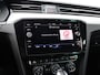 Volkswagen Passat Variant 1.4 TSI GTE Business 218pk DSG | Elektrische achterklep | LED Matrix | Trekhaak | Dynaudio | Stoelverwarming |