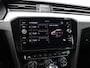 Volkswagen Passat Variant 1.4 TSI GTE Business 218pk DSG | Elektrische achterklep | LED Matrix | Trekhaak | Dynaudio | Stoelverwarming |