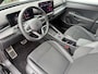 Volkswagen T-Roc 1.5 eTsi R-Line First Edition // IQ Light // Camera // ACC
