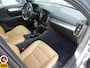 Volvo XC40 2.0 T4 Momentum Pro