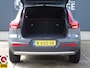 Volvo XC40 2.0 T4 Momentum Pro